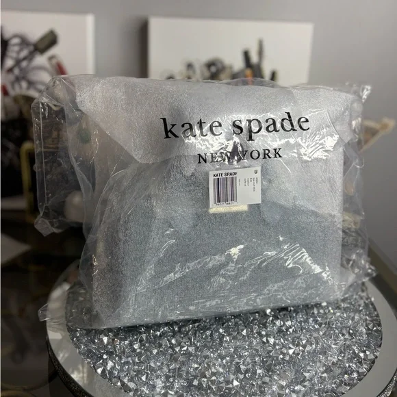 Kate Spade Madison Studded Denim Small Dolly Duffle NWT - Picture 17 of 17